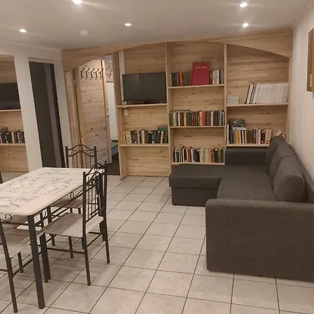 Route House 39