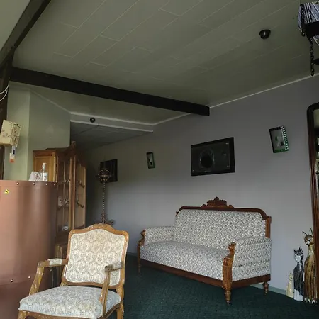 Motel Route House 39 *